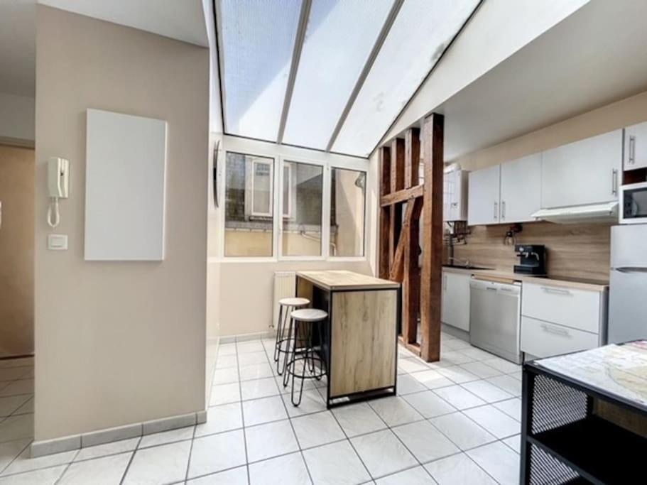 Appartement Au Coeur De 特鲁瓦 外观 照片